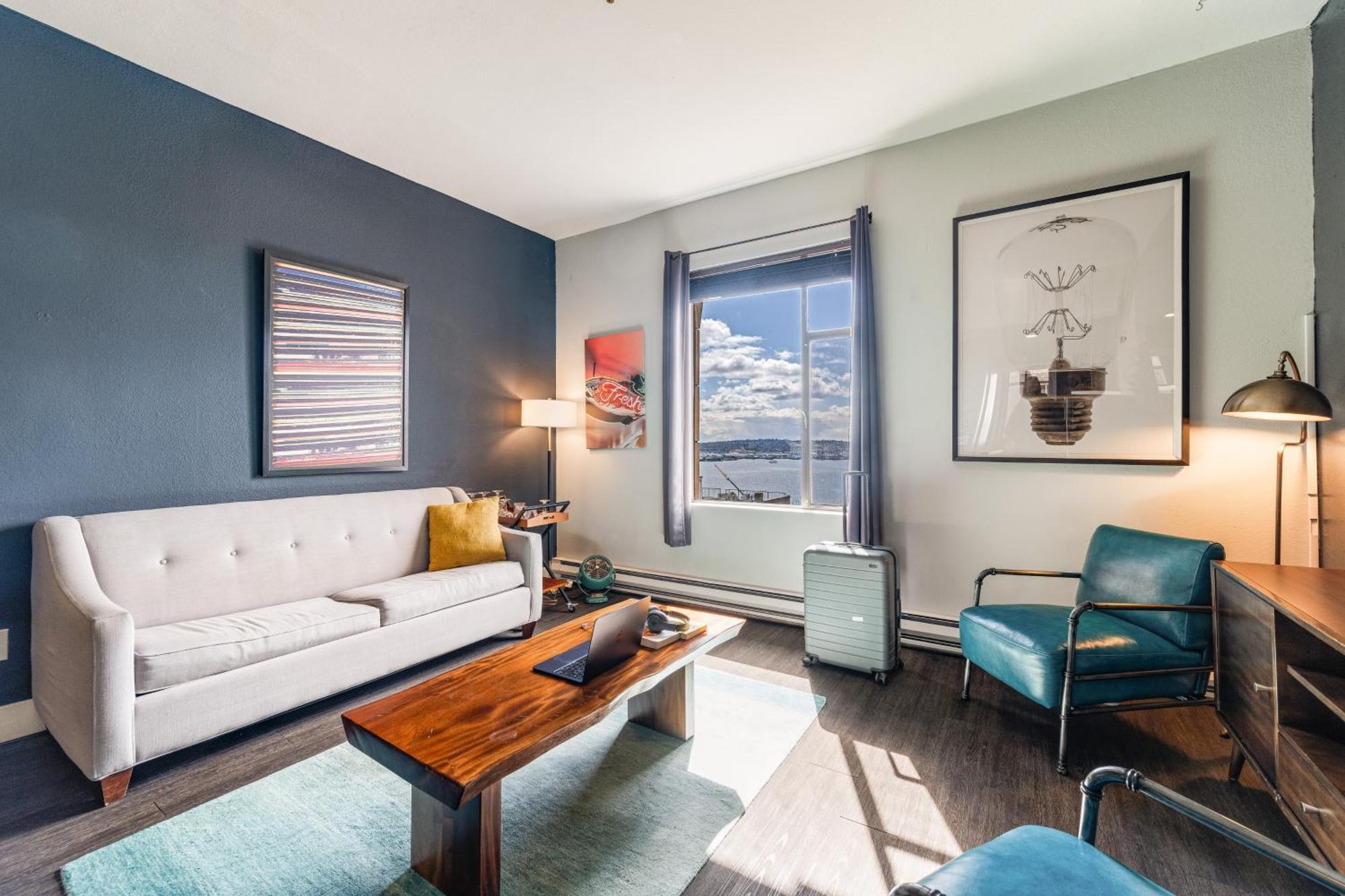 Oxford Apartment By At Mine Hospitality Сіетл Екстер'єр фото