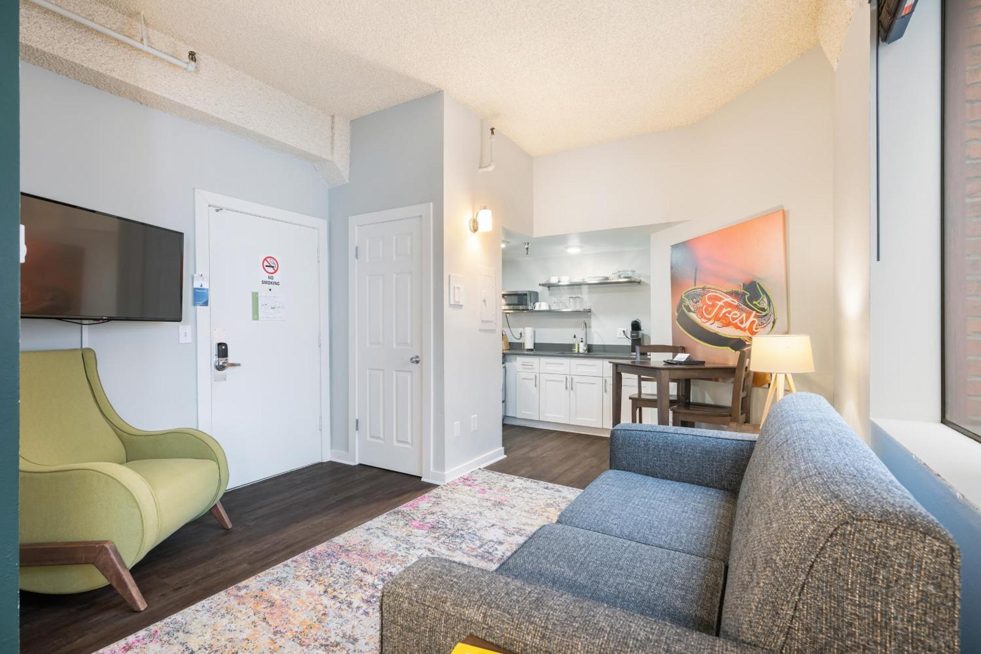 Oxford Apartment By At Mine Hospitality Сіетл Екстер'єр фото