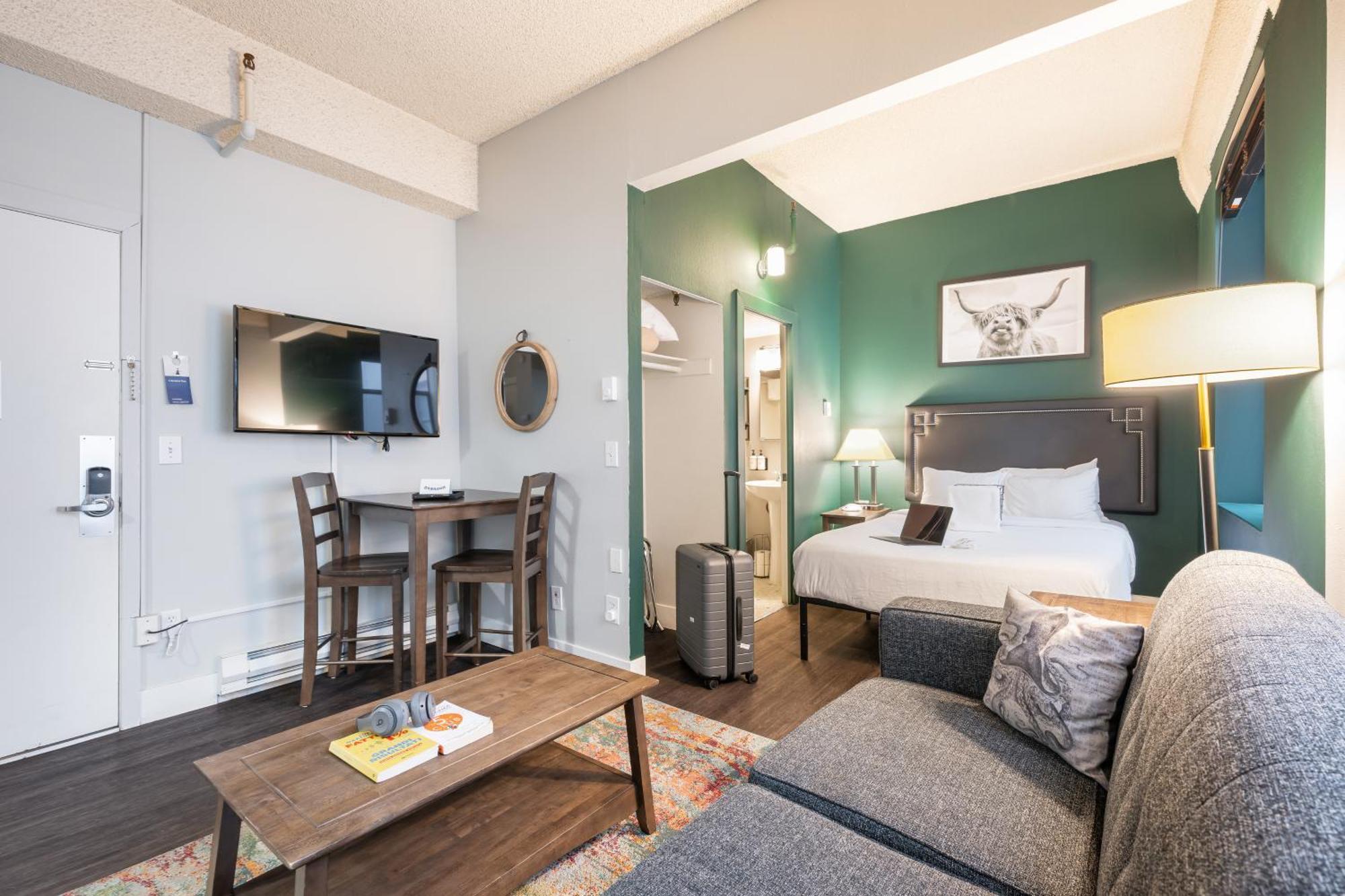 Oxford Apartment By At Mine Hospitality Сіетл Екстер'єр фото